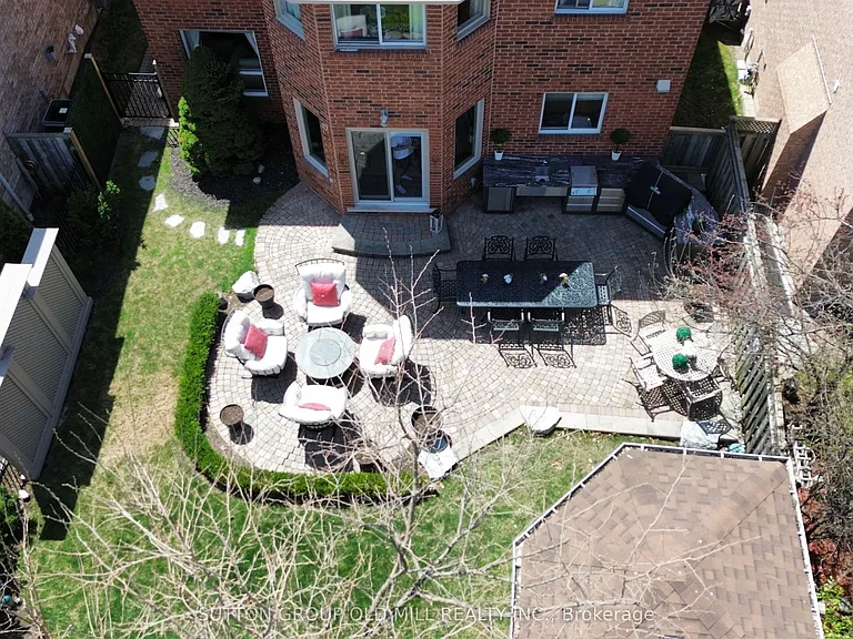6835 Forest Park Dr — Photo 31