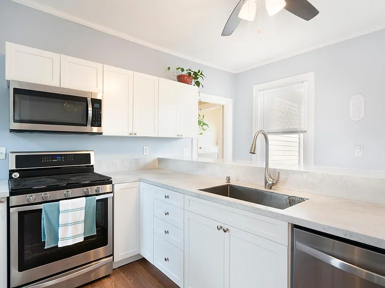 590 River Ave #2 — Photo 12