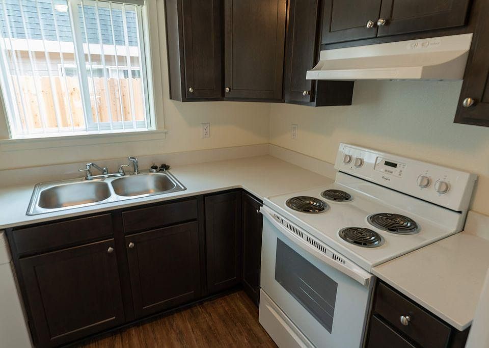 624 SW Drumwood Ave 2 Bedroom, Mcminnville, OR 97128 Zillow