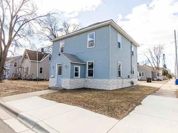 303 4th Ave SE, Melrose, MN 56352