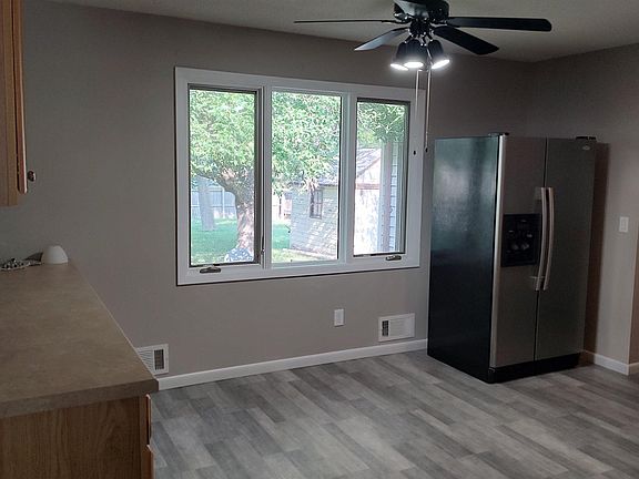 3rd image of 307 N 8th St