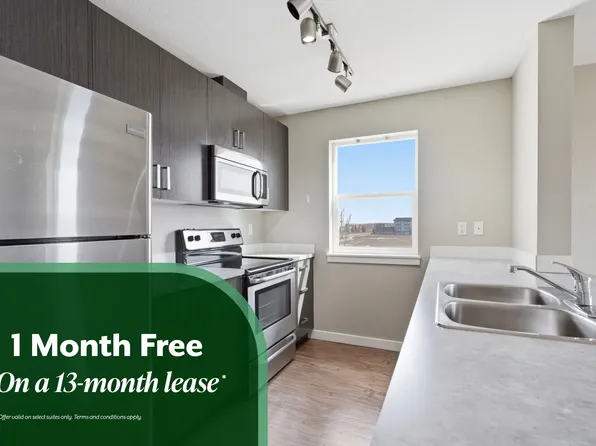 217 Lake St #303, Red Deer County, AB T4E 1B9