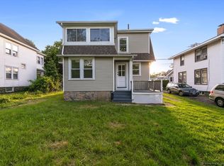 180 Ocean Ave, New London, CT 06320