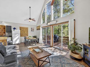 218 Mulberry Ln, Mount Jackson, VA 22842