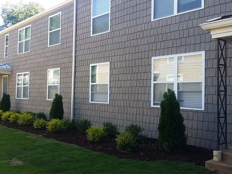 Avondale I Apartments — Photo 26