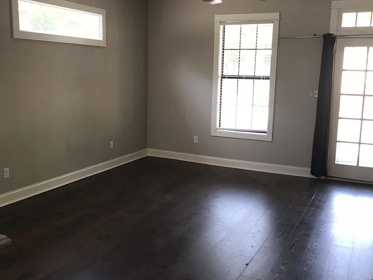 70 N Rembert St — Photo 4