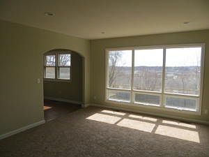 3rd image of 1007 Buena Vista Ave