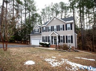 107 Cabells Ct, Farmville, VA 23901