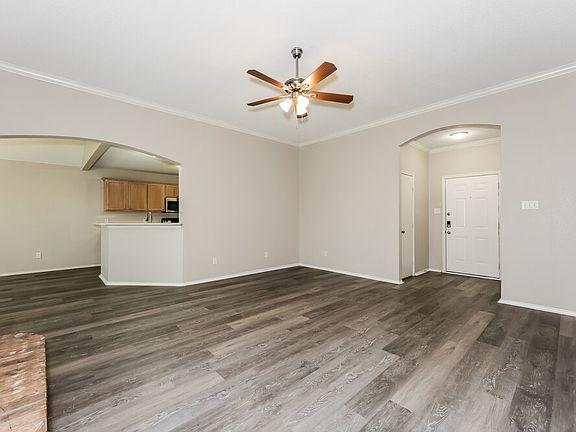 5th image of 721 Mesa Vista Dr
