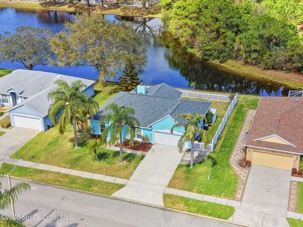 834 Honeysuckle Dr, Rockledge, FL 32955