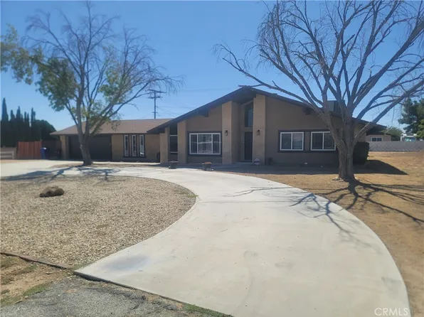 20061 Seneca Rd, Apple Valley, CA 92307