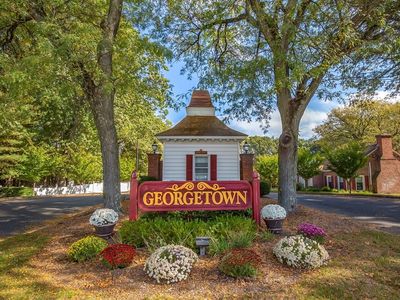 52 Smithfield Ct Unit 52, Springfield, MA, 01108