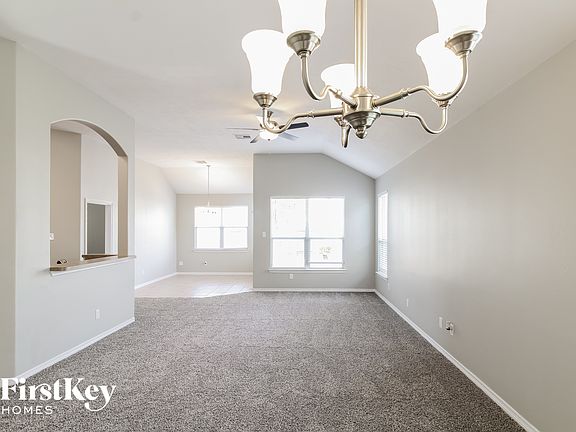 3rd image of 18511 Royal Mist Ln