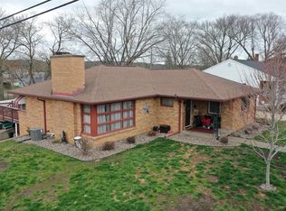 797 S Beaumont Rd, Prairie Du Chien, WI 53821