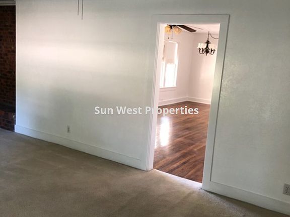 5th image of 300 W Ross St