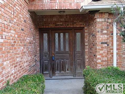 4th image of 1421 Horton Dr