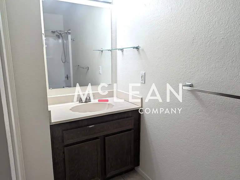 685 N Ashurst Ct #H207 — Photo 7