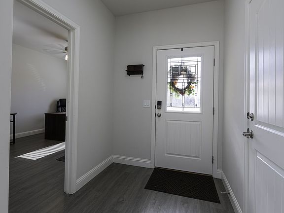 2nd image of 332 Abigail St