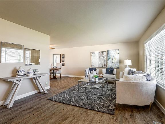 4th image of 6110 Heathercreek Way