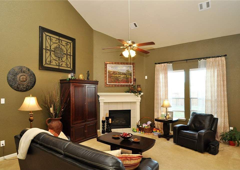 2nd image of 25206 Calico Woods Ln