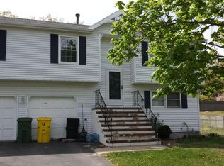 1146 Mackenzie Ct, Lakewood, NJ