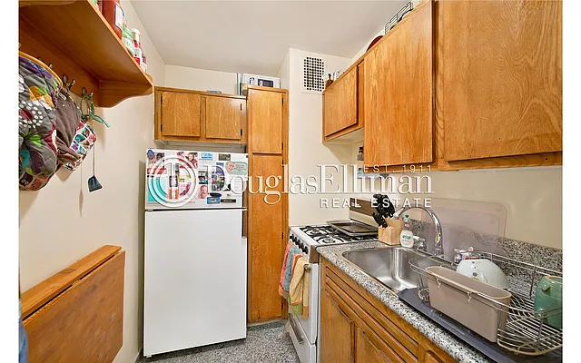 Sold by Douglas Elliman | media 11