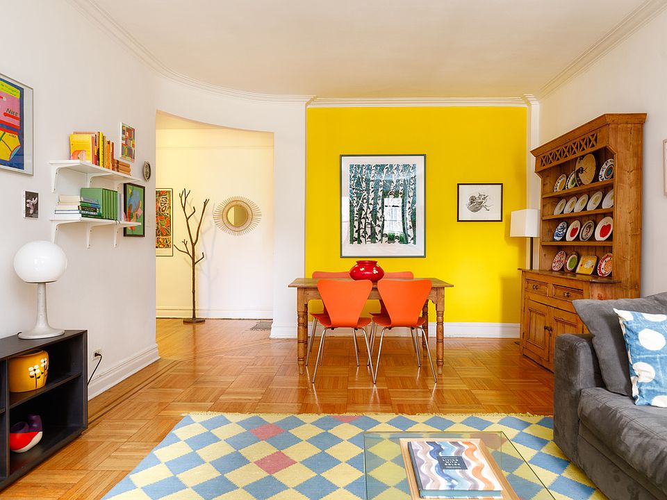 1st image of 20 Plaza St E APT D1