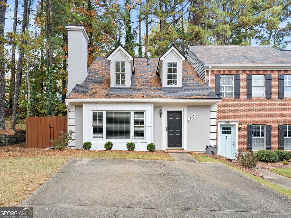 1st image of 2205 Vinings North Ln SE