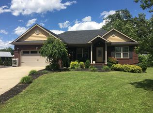 119 N Parkside Dr, Bardstown, KY 40004