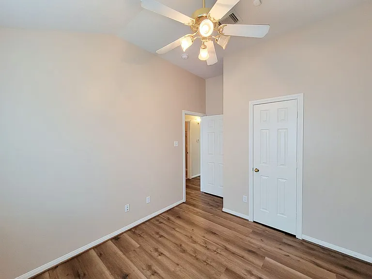 18446 S Wimbledon Dr — Photo 28