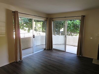 3rd image of 2347 Kerwood Ave APT 101