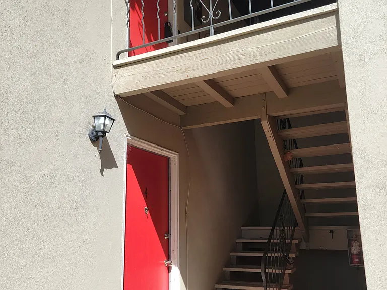 2405 F St #4 — Photo 10