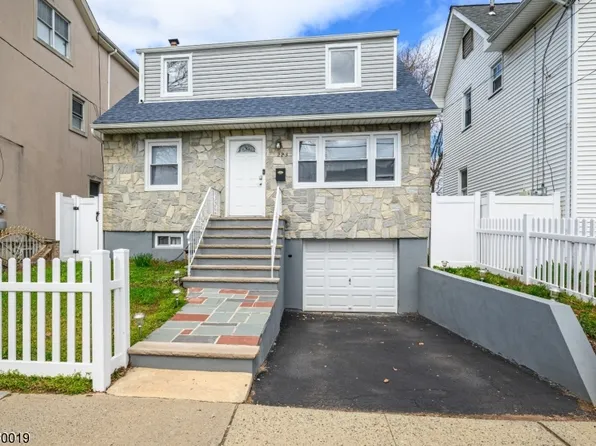223 Hollywood Ave, Hillside Twp., NJ 07205