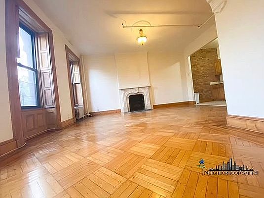 1st image of 35 Halsey St #4