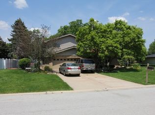 6350 Carol Ln, Palos Heights, IL 60463