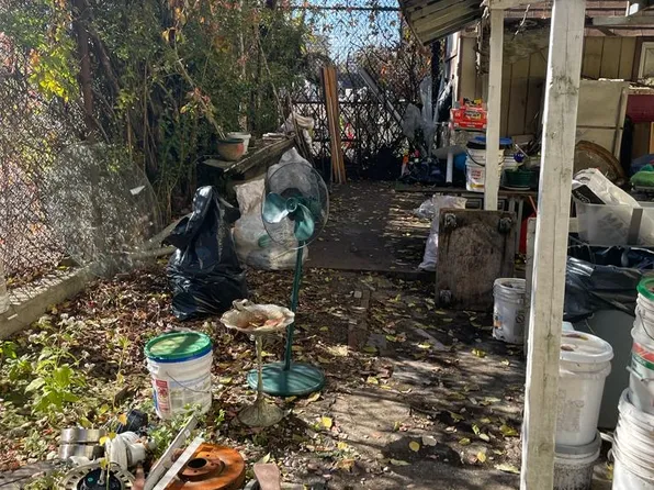 664 Osborn Street image 32 of 52