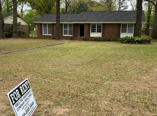 2018 Acker Dr, Albany, GA 31707