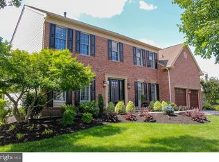 19 Murray Rd, Moorestown, NJ 08057