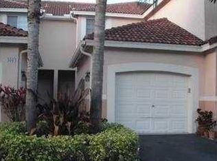 3666 San Simeon Cir, Fort Lauderdale, FL 33331