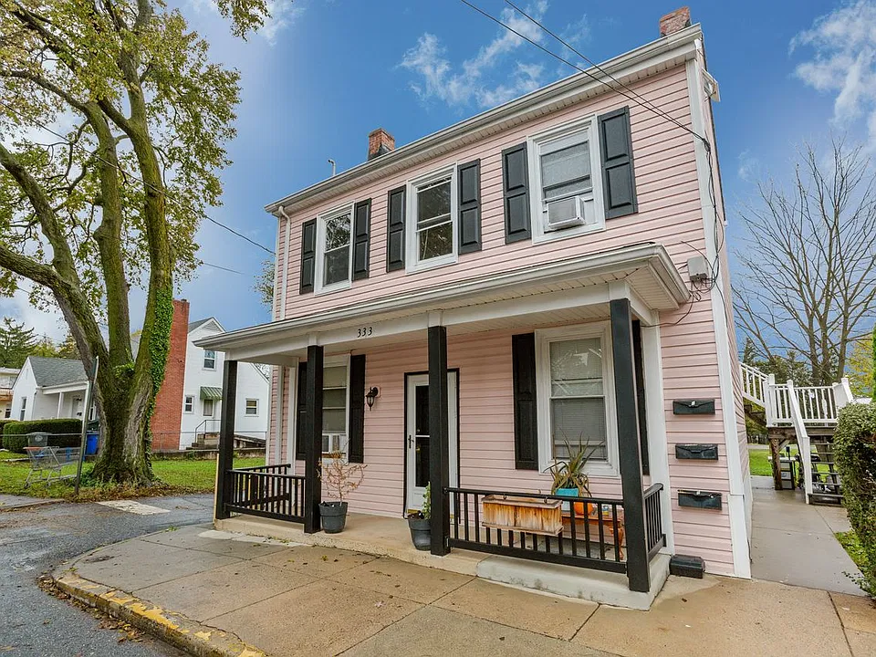 333 Madison St #2