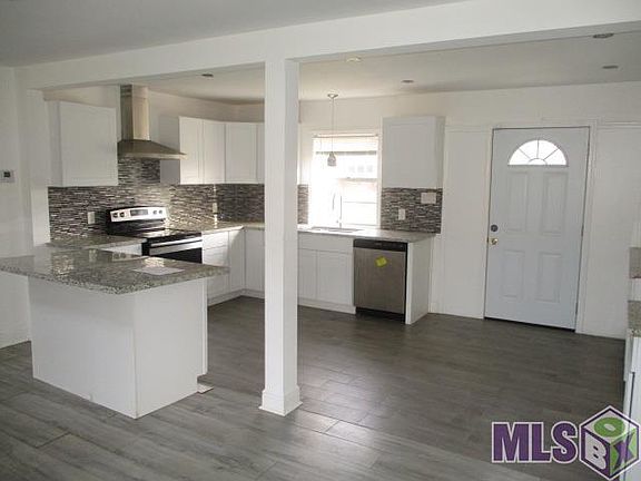 4th image of 446 N Montz St