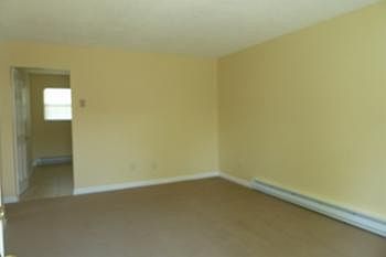 2nd image of 950 Hanson Ave #A