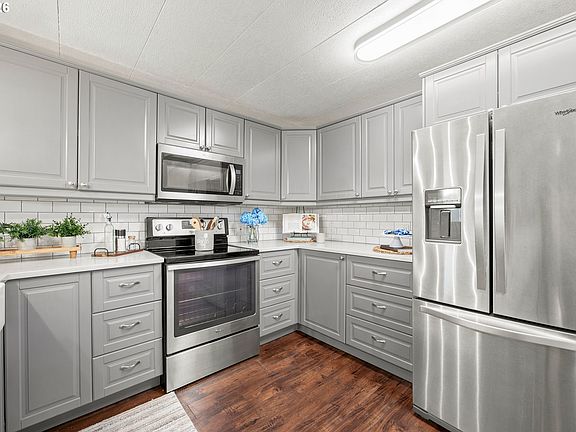 3rd image of 15509 SE Mill Plain Blvd Unit 24