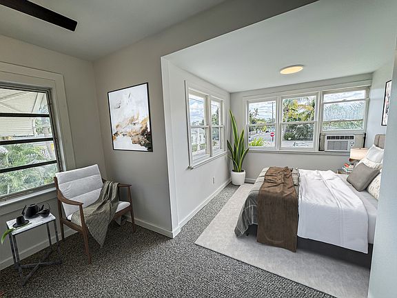 4th image of 509 6th Ave N #1