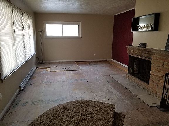 4th image of 3705 Maybel St