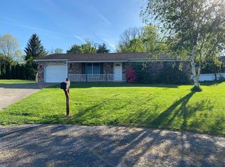35 Walnut Ct, Watsontown, PA 17777