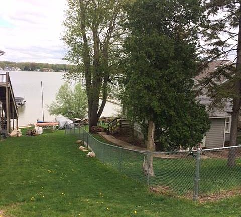 4th image of 4557 W Shore Dr