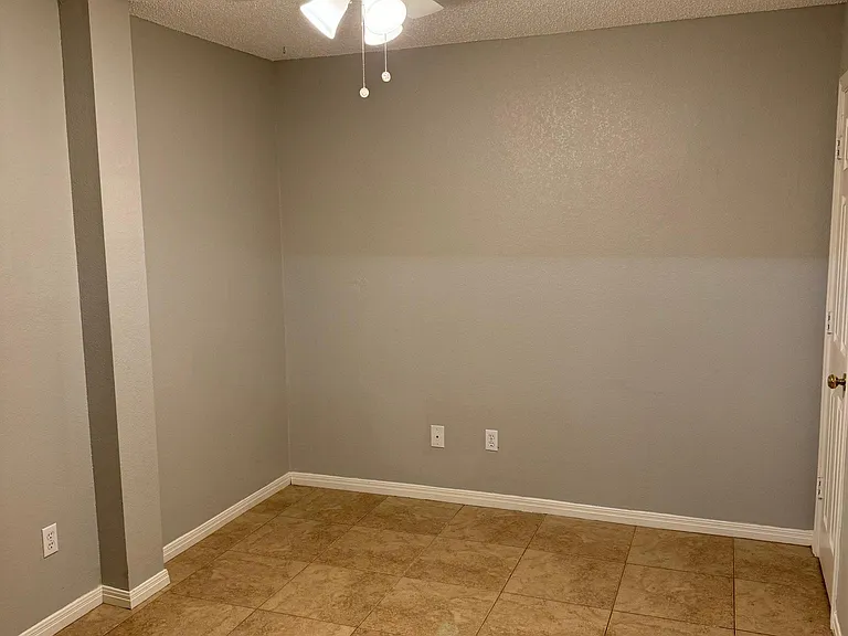 105 Lyndon Dr — Photo 14