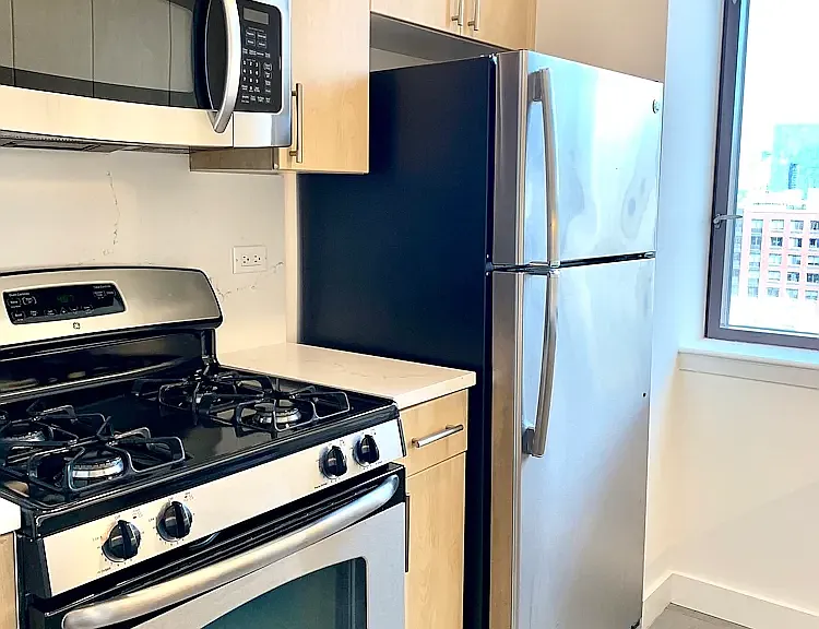 520 W 43rd St #32E — Photo 5