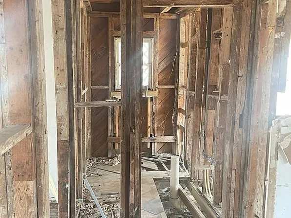 721 Savage Ln, Corpus Christi, TX 78408